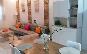 Living Cordoba 2 Dormitorios